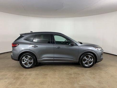 Used 2024 Ford Escape ST-Line w/ Tech Pack #1 image 7