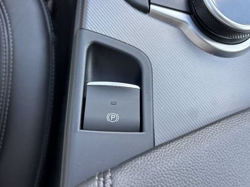 Used 2019 Alfa Romeo Giulia AWD w/ Quick Order Package 22J Sport image 40