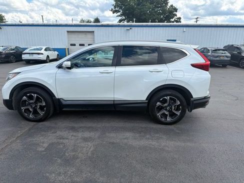 Used 2018 Honda CR-V Touring image 3