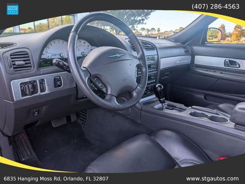 Used 2002 Ford Thunderbird image 12