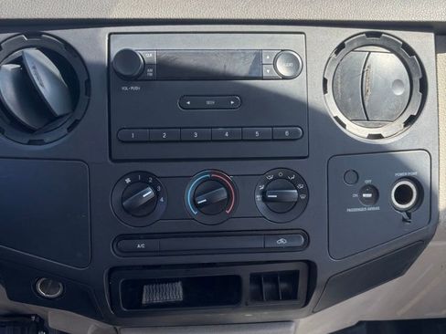 Used 2008 Ford F250 2WD SuperCab Super Duty image 18