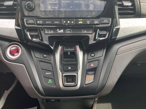 Used 2019 Honda Odyssey EX-L image 17