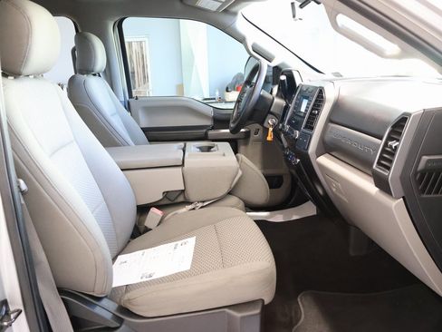 Used 2019 Ford F250 XLT image 33