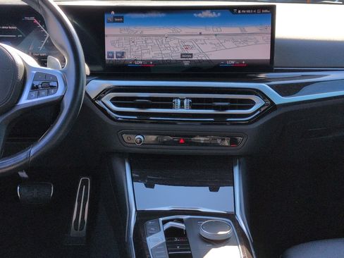 Used 2023 BMW 330i Sedan w/ M Sport Package RWD image 30