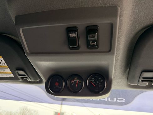 Used 2012 Ford F650 2WD Crew Cab Super Duty image 39