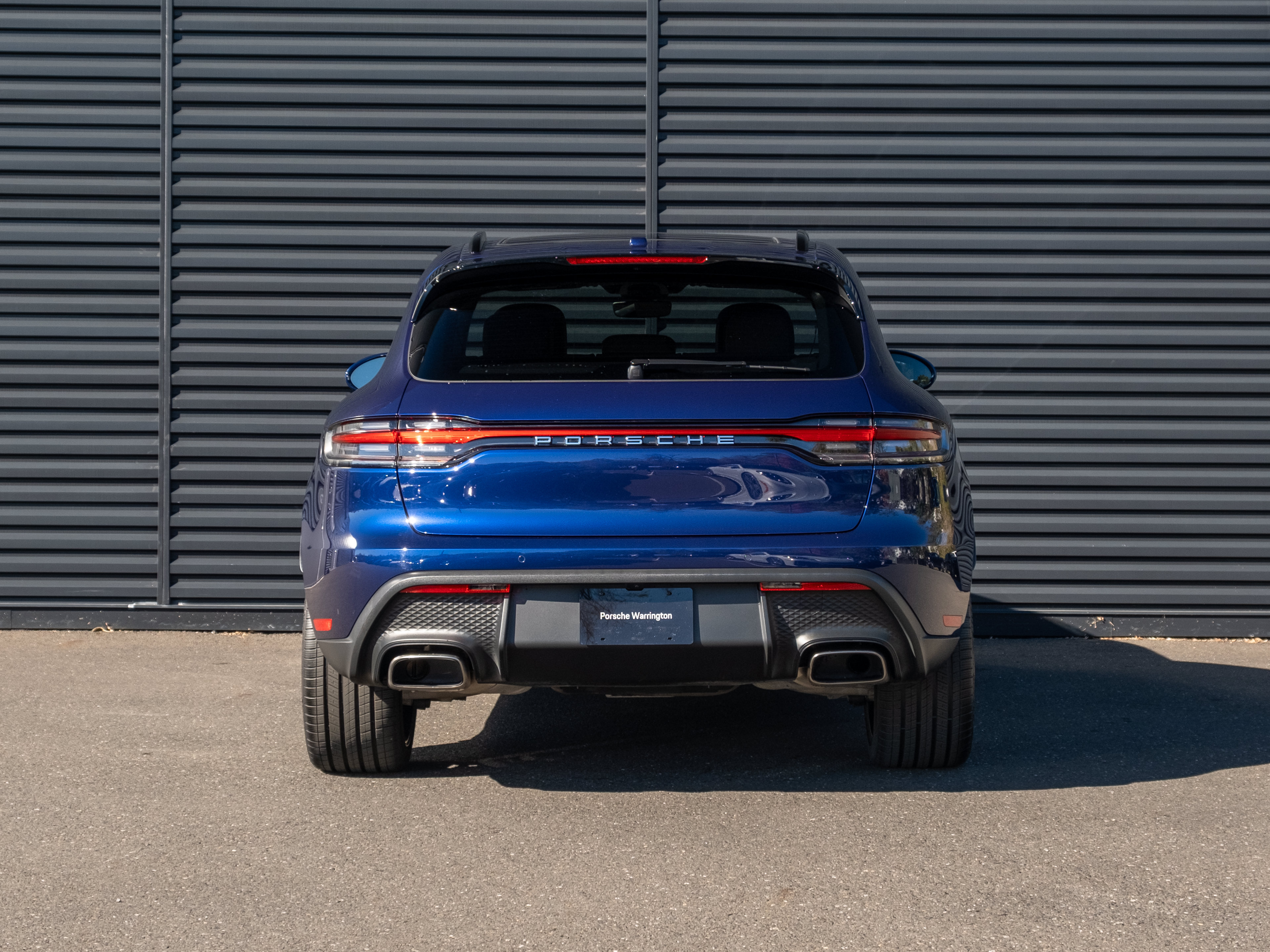 Certified 2026 Porsche Macan AWD/4WD image 7