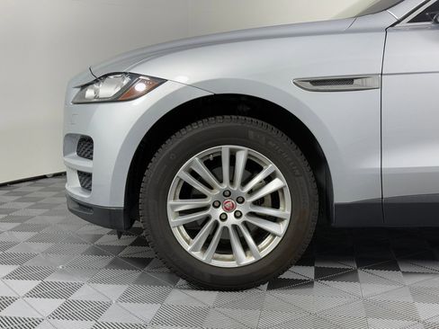 Used 2018 Jaguar F-PACE Prestige image 12
