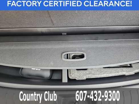 Used 2024 Hyundai Santa Fe Limited AWD/4WD image 30