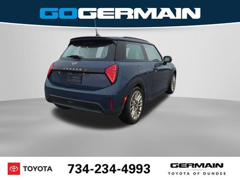 Used 2025 MINI Cooper S image 8