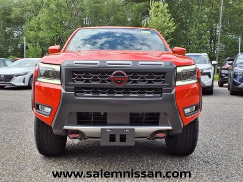 Used 2025 Nissan Frontier PRO-4X w/ Pro Convenience Package AWD/4WD image 2
