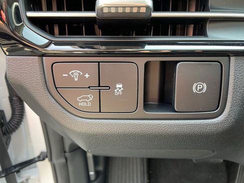 New 2026 Kia Sportage SX image 10