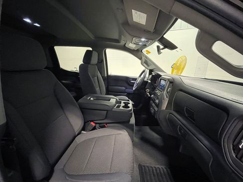 Used 2020 Chevrolet Silverado 1500 Custom w/ Custom Value Package image 24