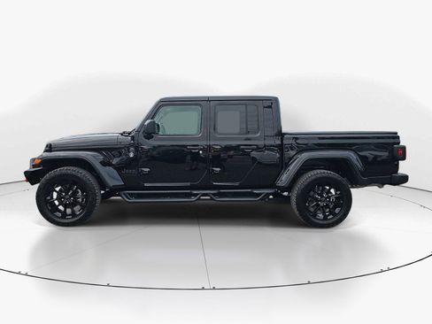 Used 2024 Jeep Gladiator Sport AWD/4WD image 7