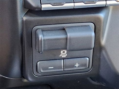 Used 2021 GMC Sierra 1500 AT4 w/ AT4 Value Package image 22