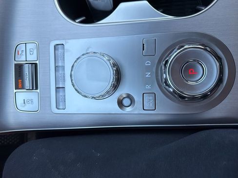 New 2026 Genesis GV70 2.5T Advanced image 23