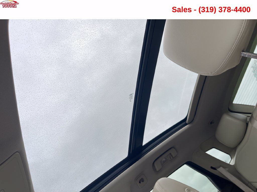 Used 2015 Cadillac SRX Luxury w/ Driver Awareness Package FWD image 20