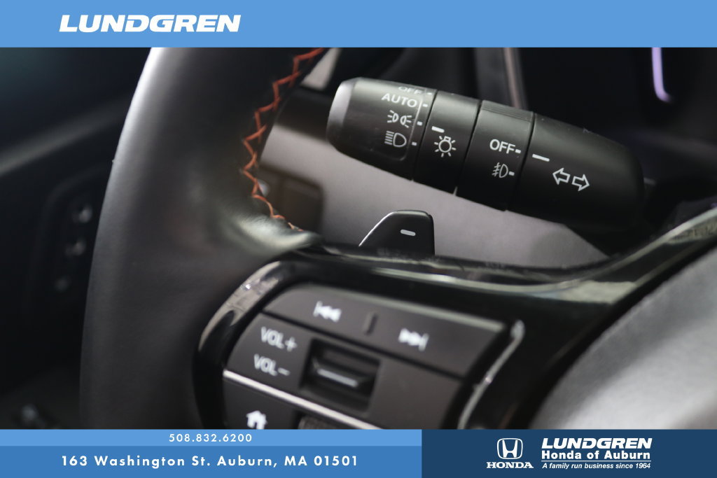 Used 2025 Honda Pilot TrailSport image 22