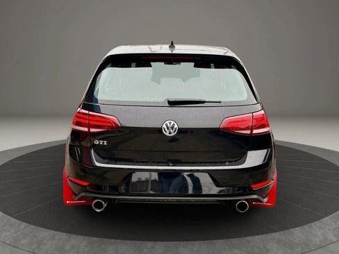 Used 2018 Volkswagen GTI SE w/ SE Leather Package FWD image 5