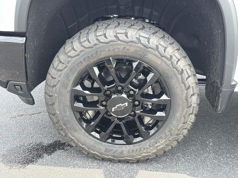 New 2026 Chevrolet Silverado 2500 LTZ AWD/4WD image 11