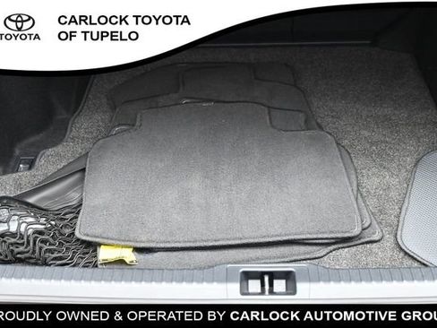 Used 2025 Lexus IS 300 w/ Comfort Package RWD image 18