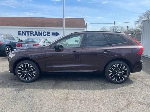 New 2026 Volvo XC60 B5 Ultra w/ Protection Package Premier AWD/4WD image 4