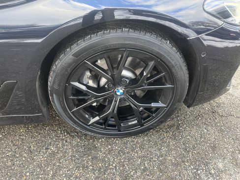Used 2022 BMW 530i xDrive w/ M Sport Package image 13