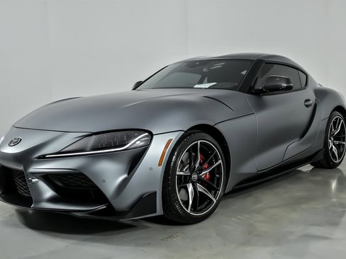 Used 2022 Toyota Supra Premium image 5
