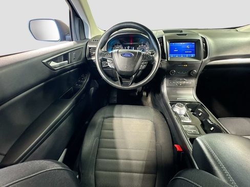 Used 2020 Ford Edge SE FWD image 11