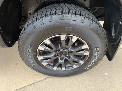 Used 2021 Nissan Titan PRO-4X w/ Pro-4x Utility Package image 6