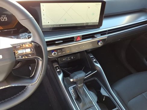 New 2026 Kia Sportage SX image 25