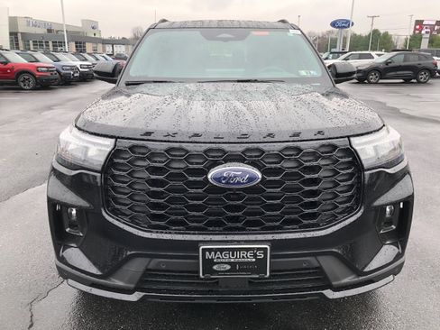 New 2026 Ford Explorer ST-Line w/ ST-Line Street Pack image 8