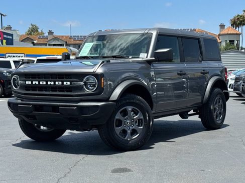 Used 2025 Ford Bronco Big Bend AWD/4WD image 2