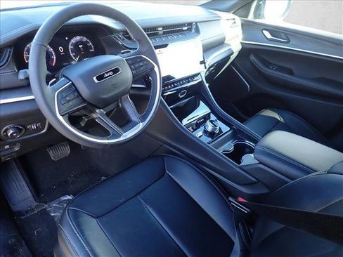 New 2026 Jeep Grand Cherokee Limited w/ Limited Altitude Package image 11