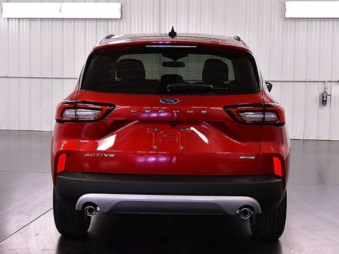 New 2025 Ford Escape Active w/ Cold Weather Package image 6