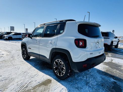 Used 2023 Jeep Renegade Trailhawk w/ Trailhawk Elite Group image 33