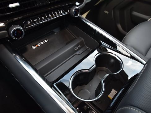 New 2026 Chevrolet Tahoe Premier image 18