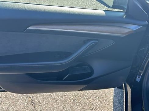 Used 2021 Tesla Model 3 Standard Range Plus RWD image 17