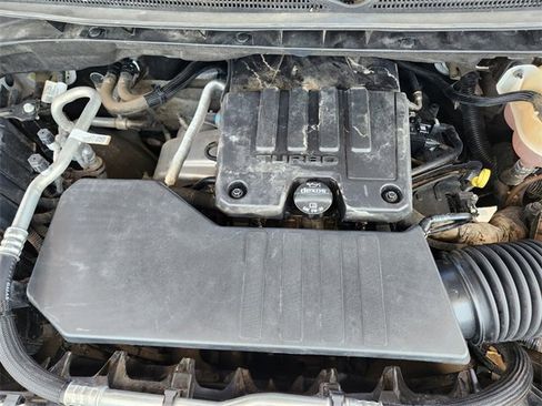 Used 2022 Chevrolet Silverado 1500 LT Trail Boss image 30