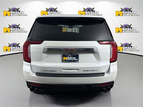 Used 2024 GMC Yukon Denali image 6