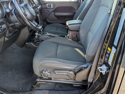 Used 2020 Jeep Wrangler Unlimited Sport S image 10