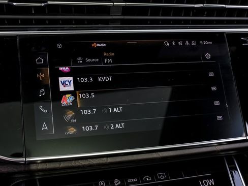 Used 2022 Audi Q8 Premium Plus AWD/4WD image 29