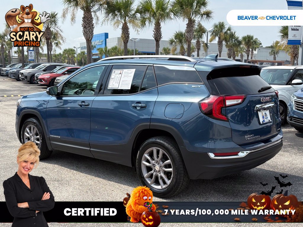 Used 2024 GMC Terrain SLT AWD/4WD image 5