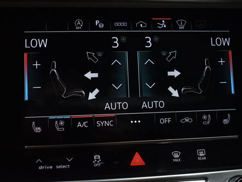 Used 2023 Audi A7 3.0T Prestige w/ Luxury Package AWD/4WD image 28