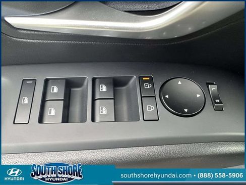 Certified 2025 Hyundai Tucson SEL AWD/4WD image 19