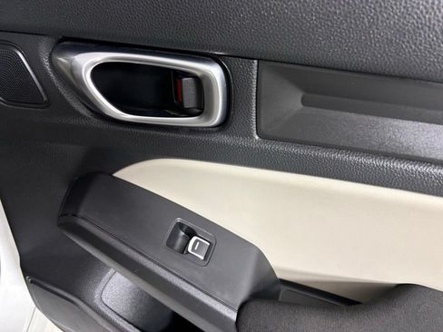 Used 2022 Honda Civic EX image 16