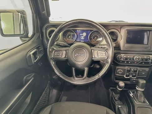 Used 2021 Jeep Wrangler Unlimited Sport AWD/4WD image 25