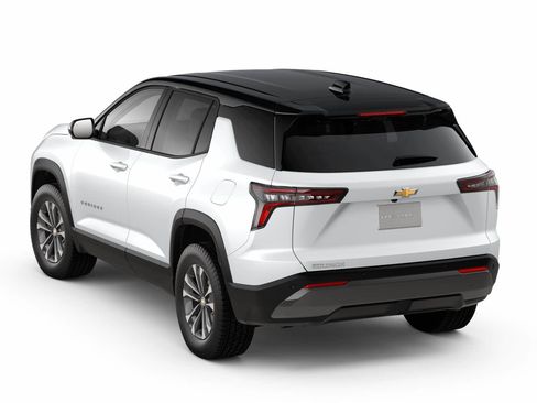 New 2026 Chevrolet Equinox LT w/ Safety and Technology Package image 30