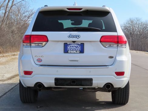 Certified 2019 Jeep Grand Cherokee Overland image 16