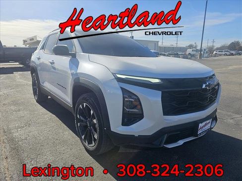 Used 2025 Chevrolet Equinox RS w/ Safety and Technology Package image 1