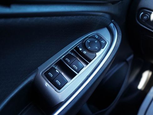 Used 2020 Chevrolet Malibu LT image 24